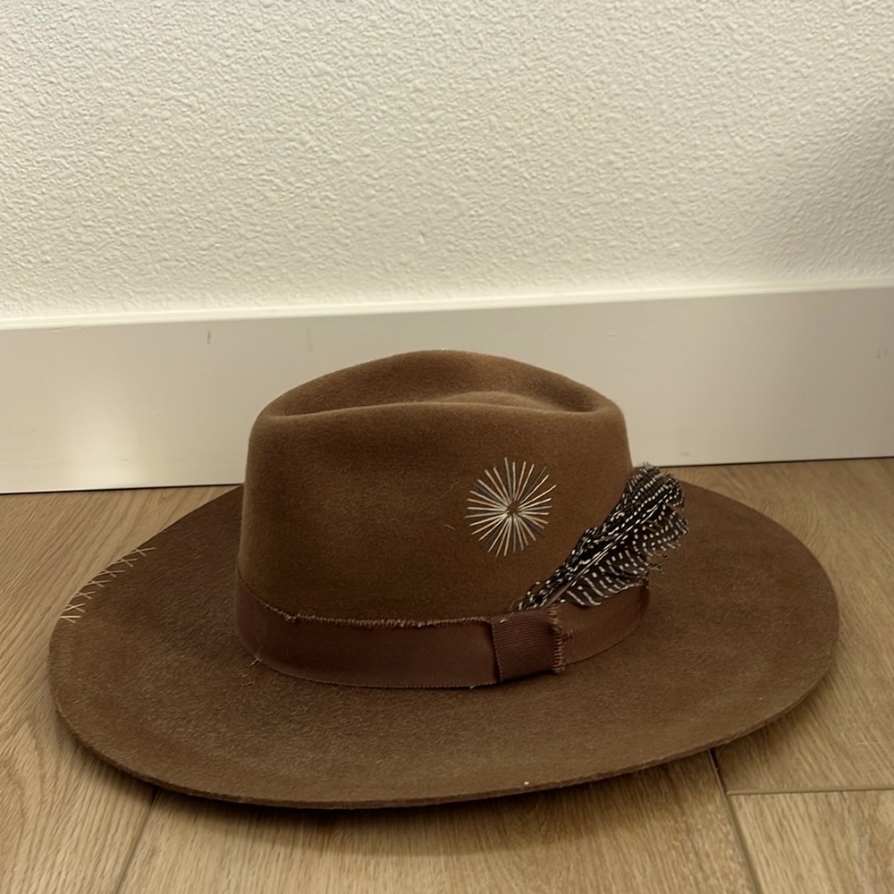 Lovely Bird Brown Felt Flat Brim Western Hat with Feather Accent